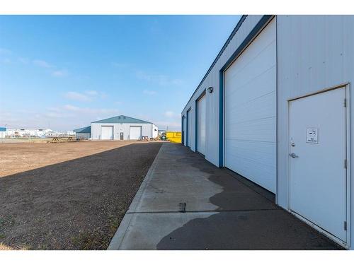 6001 52 Avenue, Lloydminster, AB 