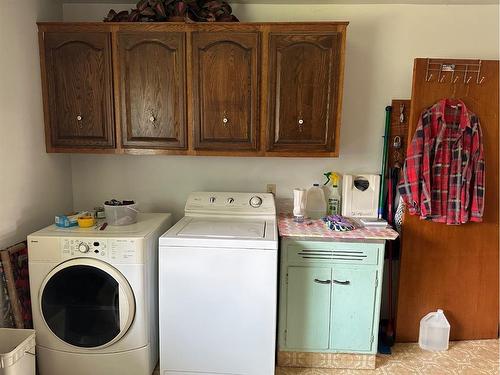 Ne25-53-19-W3 K, Turtle Lake, SK - Indoor Photo Showing Laundry Room