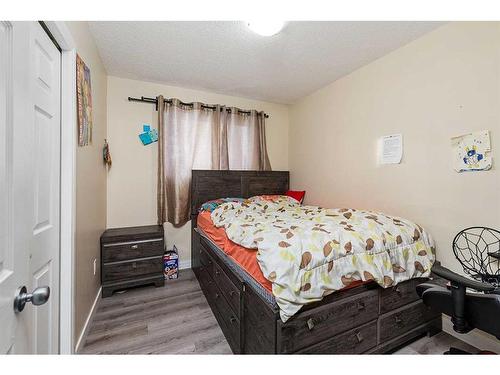 5724 47 Street, Lloydminster, AB - Indoor Photo Showing Bedroom