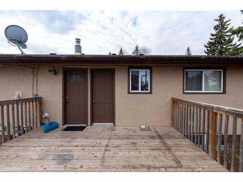 5724 47 Street, Lloydminster, AB - Outdoor With Exterior