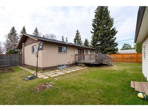 5724 47 Street, Lloydminster, AB - Outdoor