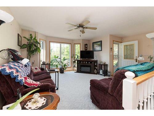 493084 Range Road 25, Rural Vermilion River, County Of, AB - Indoor Photo Showing Living Room