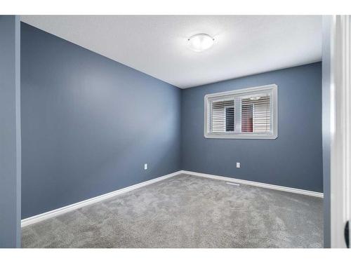 1301 55 Avenue, Lloydminster, AB - Indoor Photo Showing Other Room