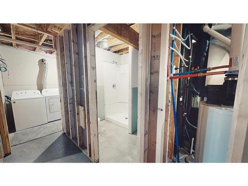 1301 55 Avenue, Lloydminster, AB - Indoor Photo Showing Laundry Room