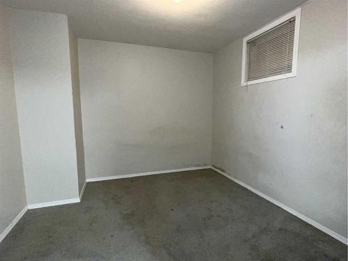 3009 51B Avenue, Lloydminster, AB - Indoor Photo Showing Other Room