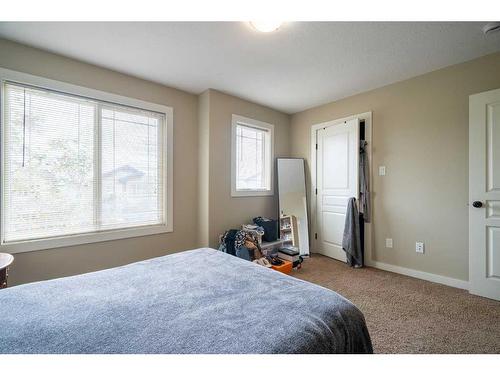 2-4008 41 Avenue, Lloydminster, SK - Indoor Photo Showing Bedroom