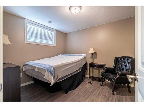 25-2715 73 Avenue, Lloydminster, AB - Indoor Photo Showing Bedroom