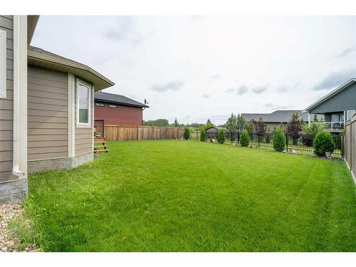 25-2715 73 Avenue, Lloydminster, AB - Outdoor With Exterior