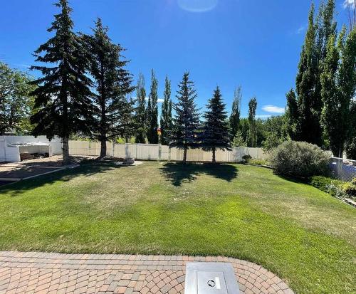 1837 10 Avenue, Wainwright, AB - Outdoor With Backyard