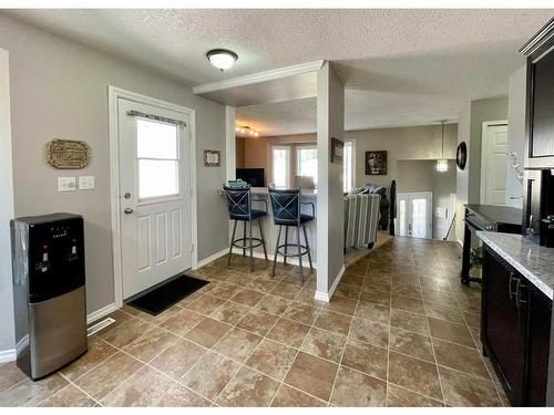 1837 10 Avenue, Wainwright, AB - Indoor Photo Showing Kitchen