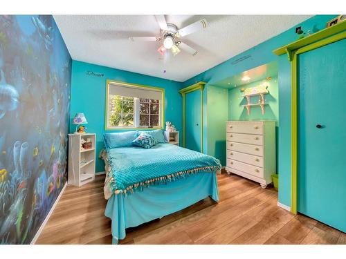 304 6 Avenue, Paradise Hill, SK - Indoor Photo Showing Bedroom