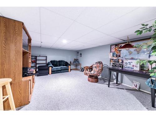 304 6 Avenue, Paradise Hill, SK - Indoor