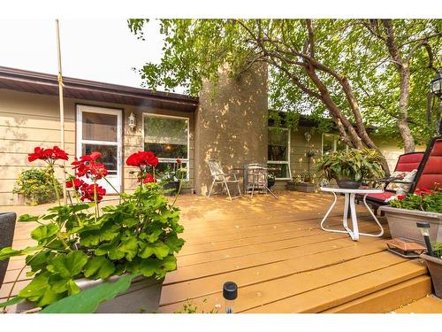 304 6 Avenue, Paradise Hill, SK - Outdoor With Deck Patio Veranda