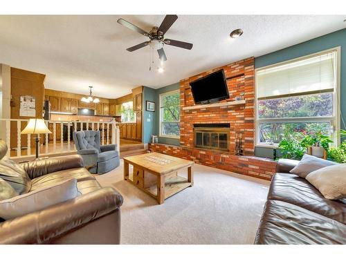 304 6 Avenue, Paradise Hill, SK - Indoor Photo Showing Living Room With Fireplace