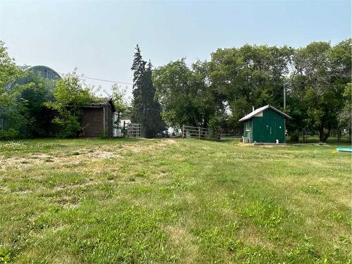 49425 Hwy 870, Innisfree, AB - Outdoor