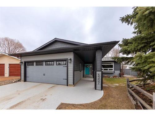 5307 26 Street Close, Lloydminster, AB - Outdoor