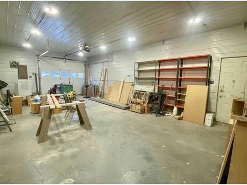 5423 48 Street, Provost, AB - Indoor Photo Showing Garage