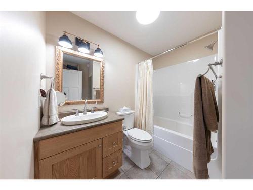 Ne-24-51-01-W4, Rural Vermilion River, County Of, AB - Indoor Photo Showing Bathroom