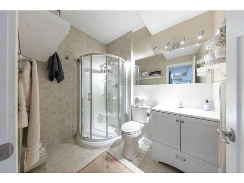 Ne-24-51-01-W4, Rural Vermilion River, County Of, AB - Indoor Photo Showing Bathroom