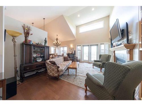 Ne-24-51-01-W4, Rural Vermilion River, County Of, AB - Indoor Photo Showing Living Room With Fireplace