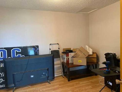 5305 51 Street, Edgerton, AB - Indoor Photo Showing Other Room