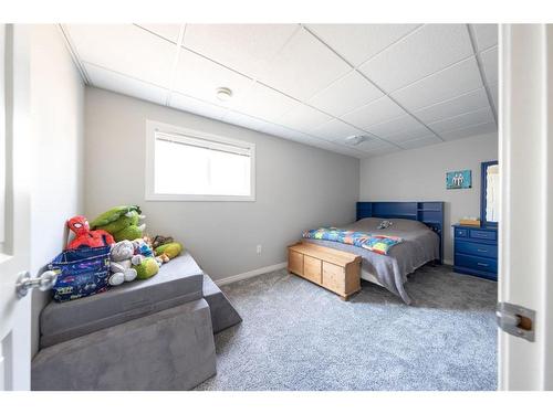 4007 67 Avenue, Lloydminster, AB - Indoor Photo Showing Bedroom