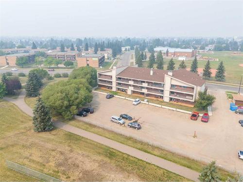 302-5607 31 Street, Lloydminster, AB - Outdoor With View