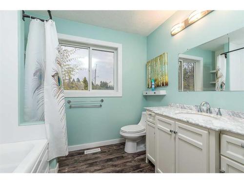 104 3 Street West, Marsden, SK - Indoor Photo Showing Bathroom