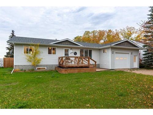 104 3 Street West, Marsden, SK - Outdoor With Deck Patio Veranda