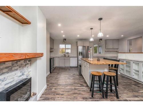 104 3 Street West, Marsden, SK - Indoor Photo Showing Kitchen With Upgraded Kitchen