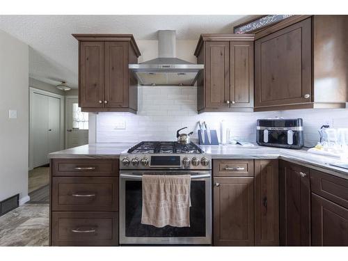 3801 57 Avenue, Lloydminster, AB - Indoor Photo Showing Kitchen