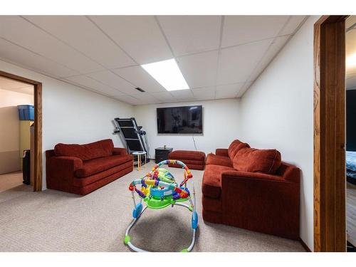 3801 57 Avenue, Lloydminster, AB - Indoor Photo Showing Other Room