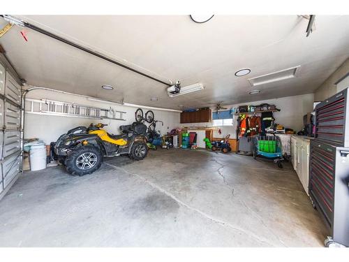 3801 57 Avenue, Lloydminster, AB - Indoor Photo Showing Garage