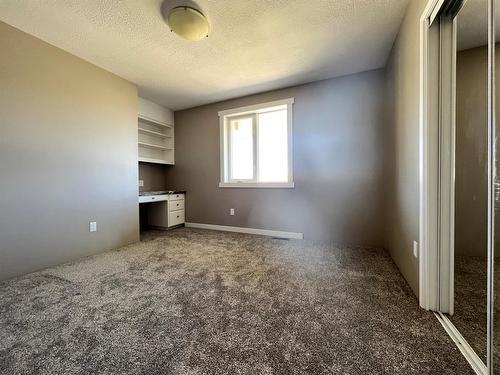 5123 57 Avenue, Edgerton, AB - Indoor Photo Showing Other Room