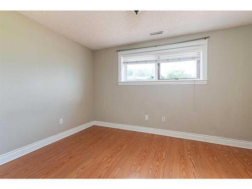 2719 47 Avenue, Lloydminster, SK - Indoor Photo Showing Other Room