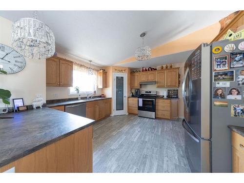 Nw-05-54- 22-W3, Rural, SK - Indoor Photo Showing Kitchen With Double Sink