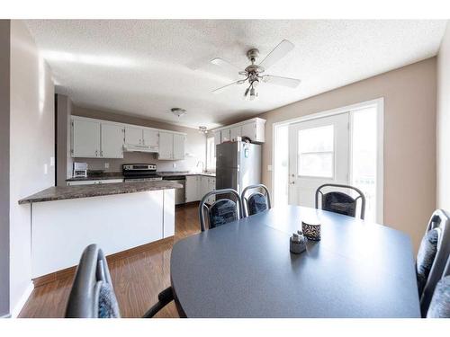 5205 50 Street, Kitscoty, AB - Indoor