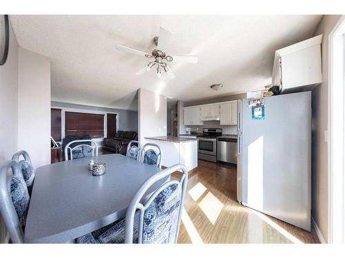 5205 50 Street, Kitscoty, AB - Indoor Photo Showing Dining Room