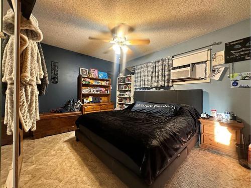 312 Main Street, Maidstone, SK - Indoor Photo Showing Bedroom