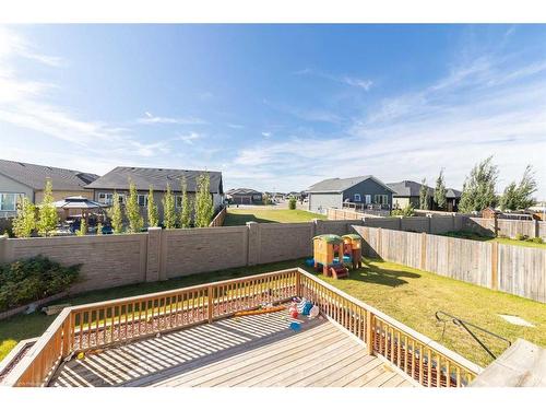 7215 29 Street, Lloydminster, AB - Outdoor