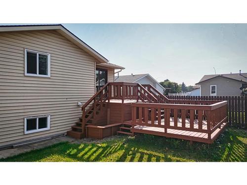 4520 29 Street, Lloydminster, SK - Outdoor With Deck Patio Veranda With Exterior