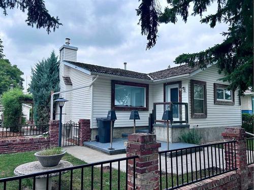 5132 48 Street, Mannville, AB - Outdoor With Deck Patio Veranda