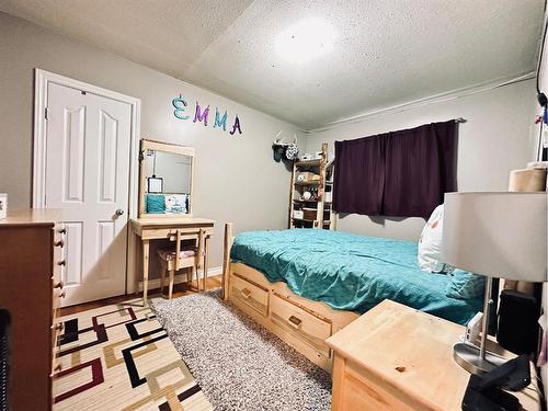 114 1St Street West, Lashburn, SK - Indoor Photo Showing Bedroom