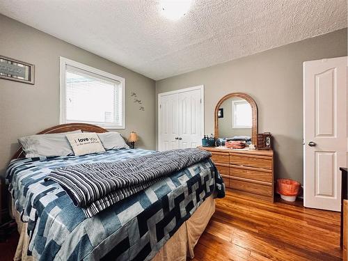 114 1St Street West, Lashburn, SK - Indoor Photo Showing Bedroom