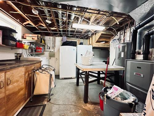 114 1St Street West, Lashburn, SK - Indoor Photo Showing Basement