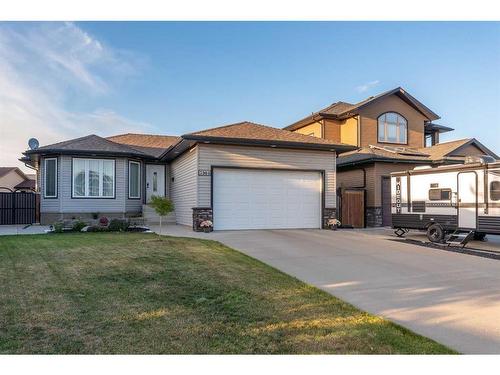 7304 40 Street, Lloydminster, AB 