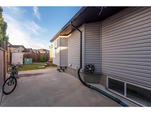 7304 40 Street, Lloydminster, AB 