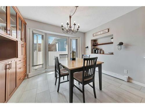 601 19 Street, Wainwright, AB - Indoor Photo Showing Dining Room