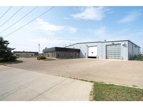 6006 53 Avenue, Lloydminster, AB 