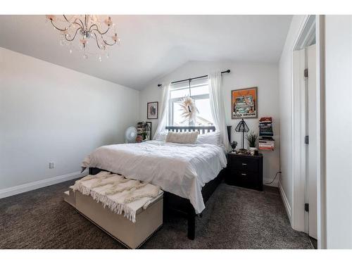 7109 39A Street, Lloydminster, AB - Indoor Photo Showing Bedroom